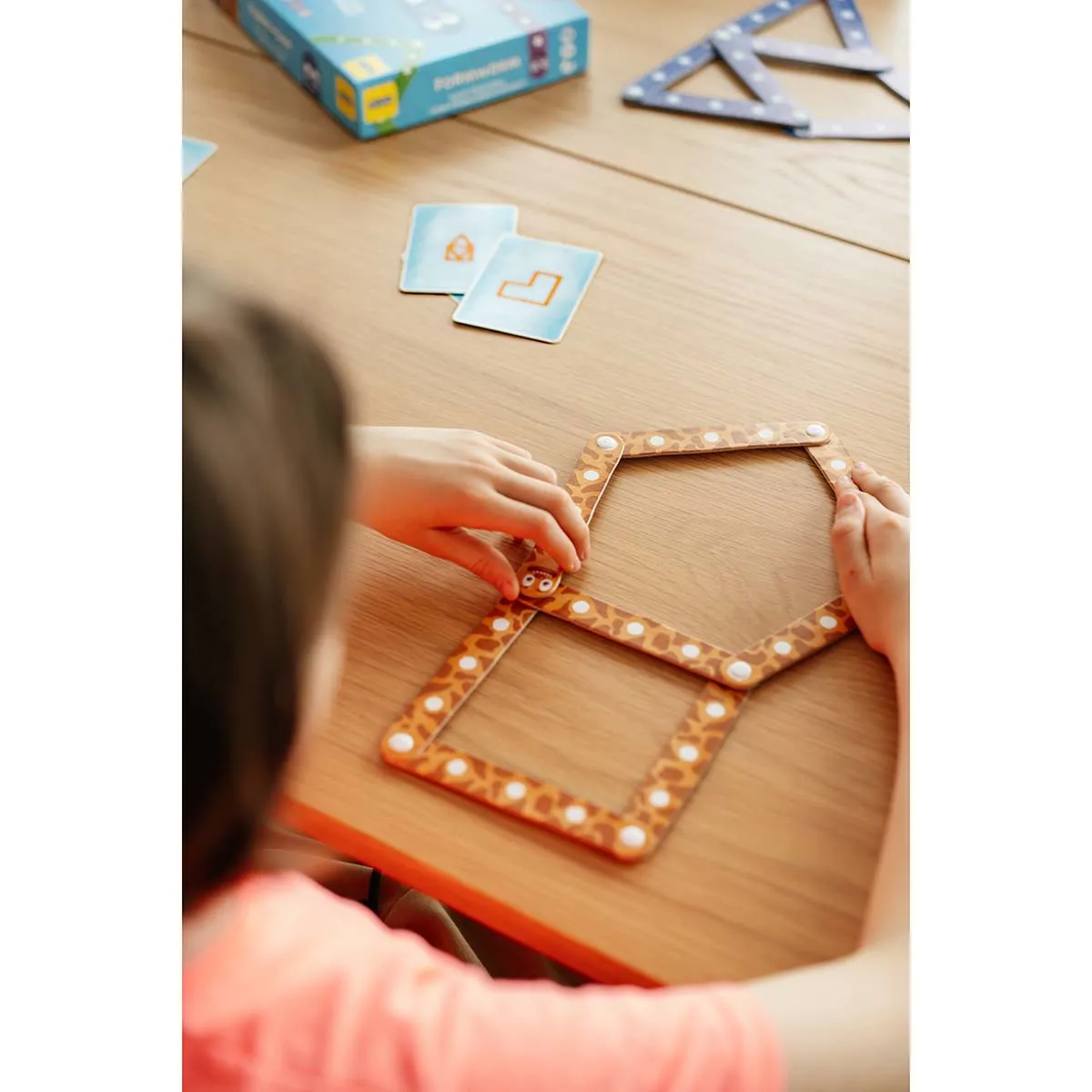 Peliko Formworm gioco per bambini vermi forme