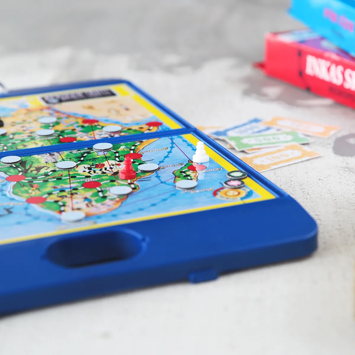 Peliko Afrikan Tähti gioco da tavolo magnetico da viaggio